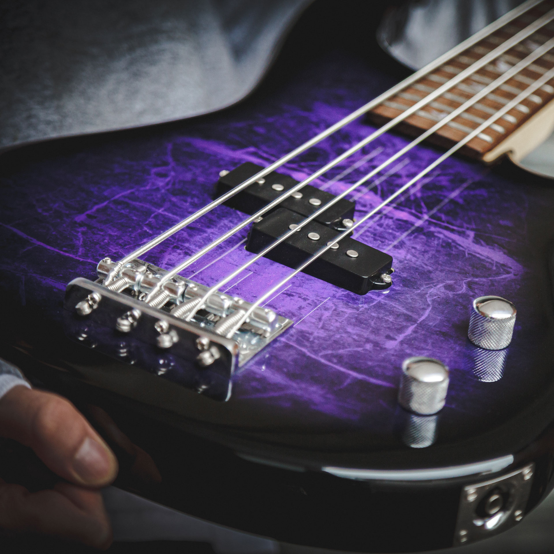 lindo-pdb-series-purple-dove-electric-bass-guitar-close