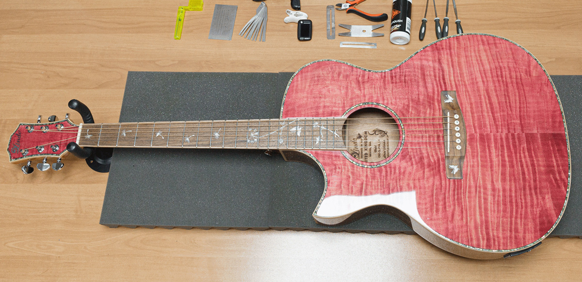 Lindo-Left-Handed-Dandelion-Pink-Electro-Acoustic-Guitar-Setup