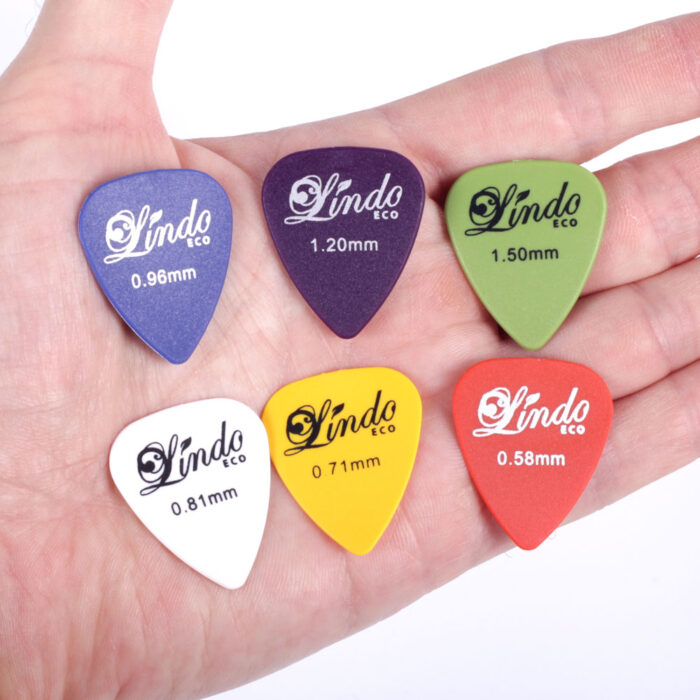 6 x Lindo Eco Plectrums | Recycled ABS Picks | 0.58mm, 0.71mm, 0.81mm, 0.96mm, 1.2mm, 1.5mm | Random Colours
