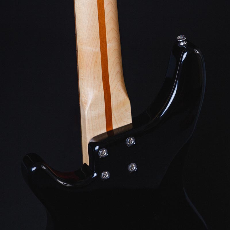 lindo-pdb-5-string-electric-bass-guitar-neck-heel-800px