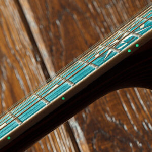 W31 Lindo Sahara Steel Strings Electro Acoustic Travel Guitar (Short Scale) – gallery image 6
