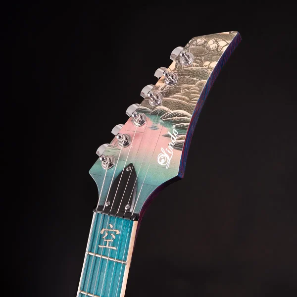 Lindo-Koya-Electric-Guitar Headstock