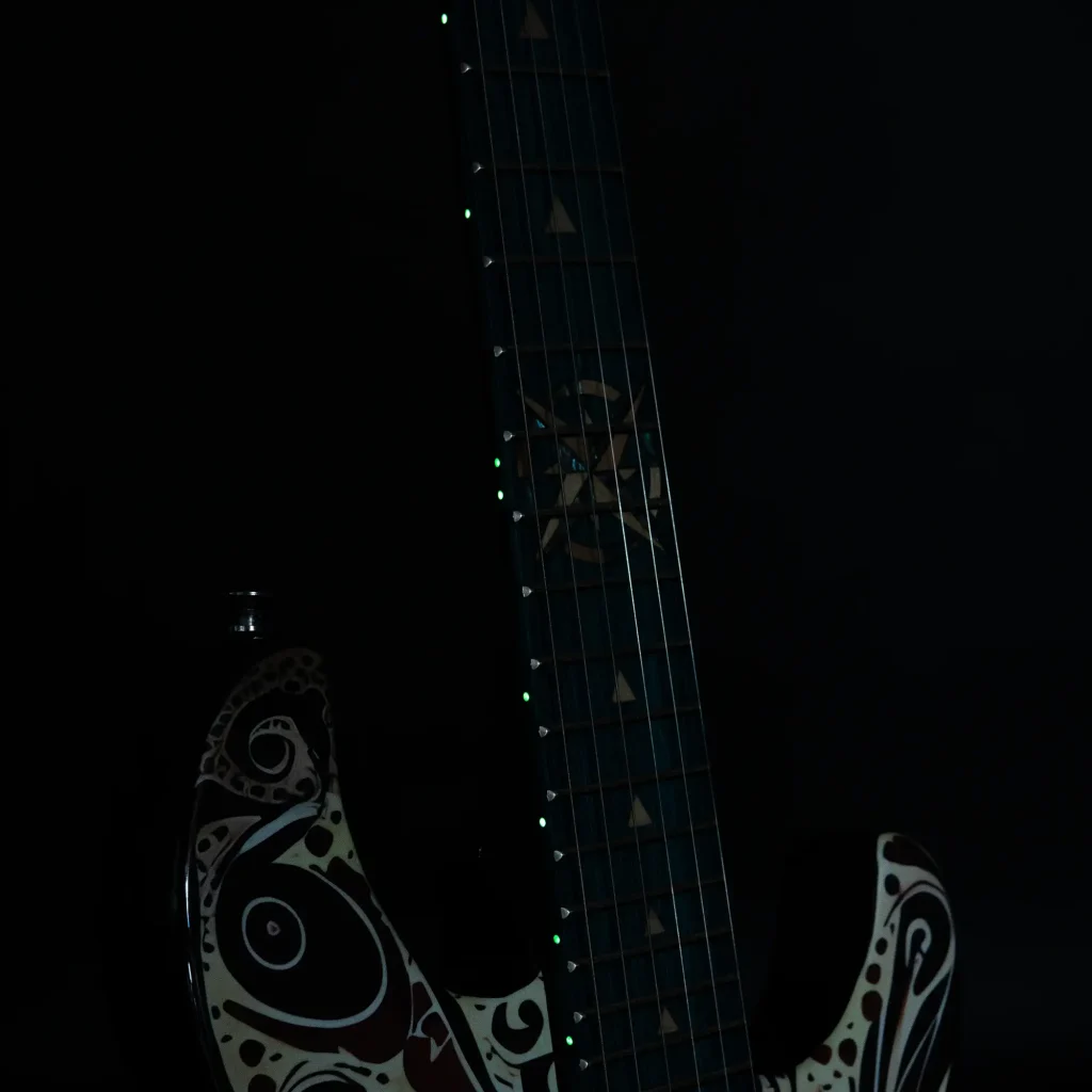 Lindo Sahara V2 Electric Guitar Luminlay side dots