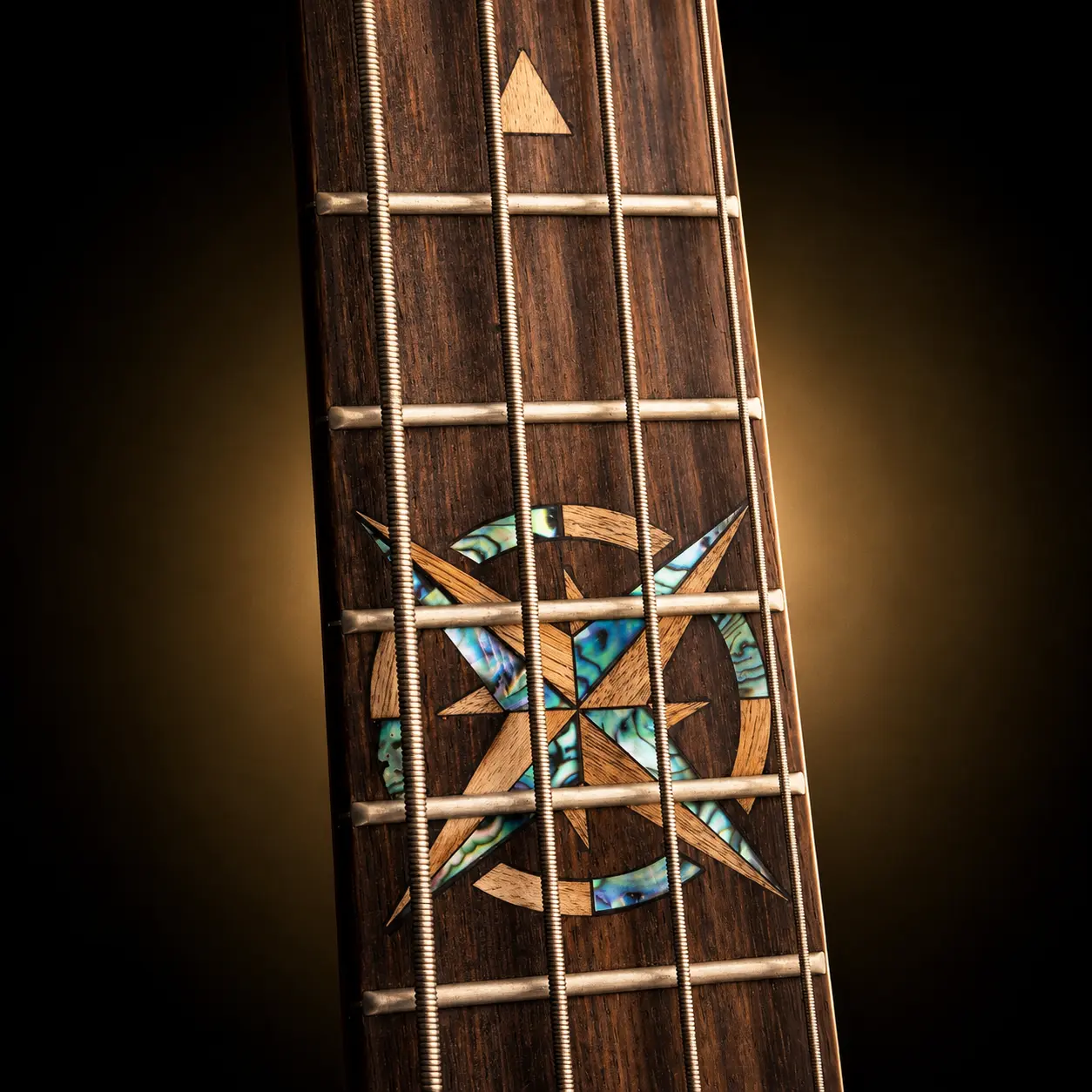 W34 Lindo Sahara Electric Bass Guitar (30″ Short Scale) – gallery image 6