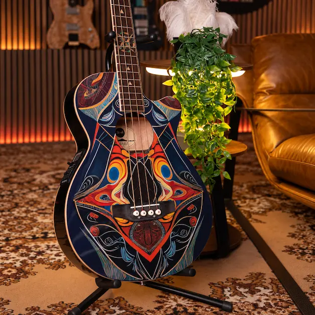 Lindo Sahara Short-Scale Electro-Acoustic Bass Guitar - B-Stock - Image 6