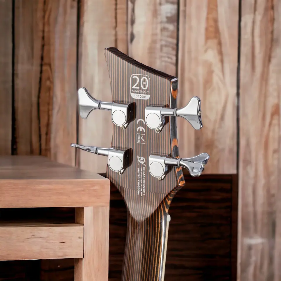 Lindo Sahara Short-Scale Electro-Acoustic Bass Guitar - B-Stock - Image 5
