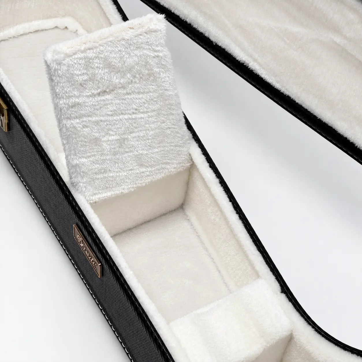 Lindo White Dove short scale electro acoustic bass guitar — open case storage compartment