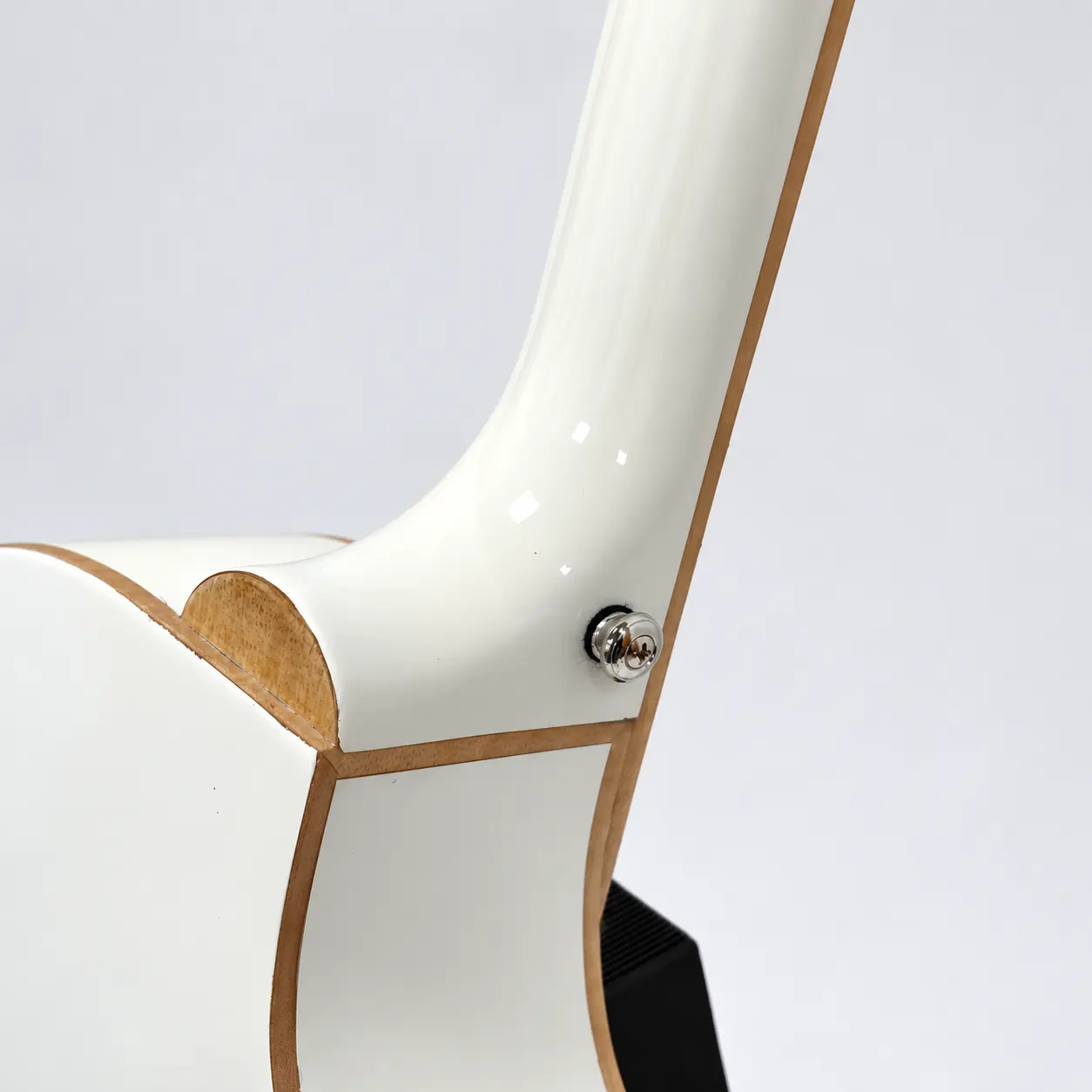 Lindo left-handed White Dove short scale electro acoustic bass guitar — neck heel and strap button