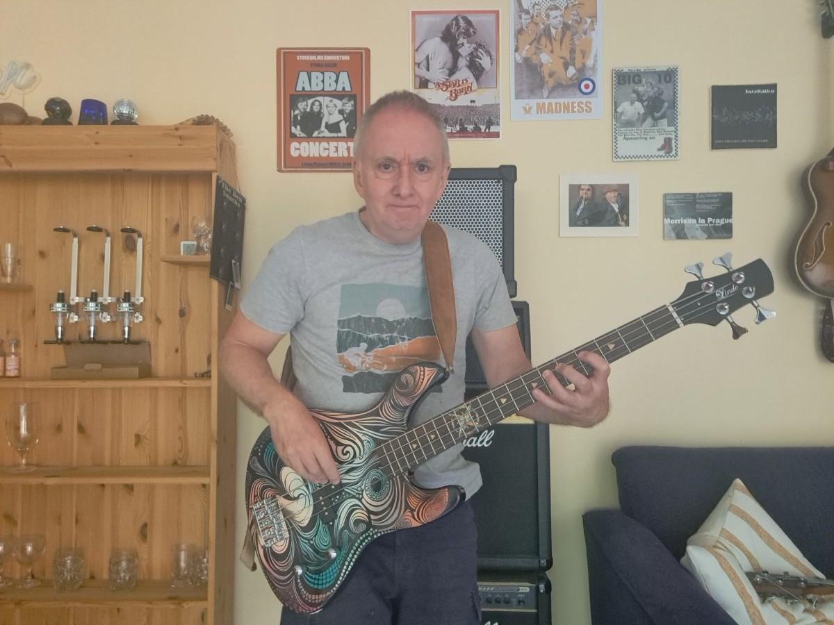 Sahara Electric Bass