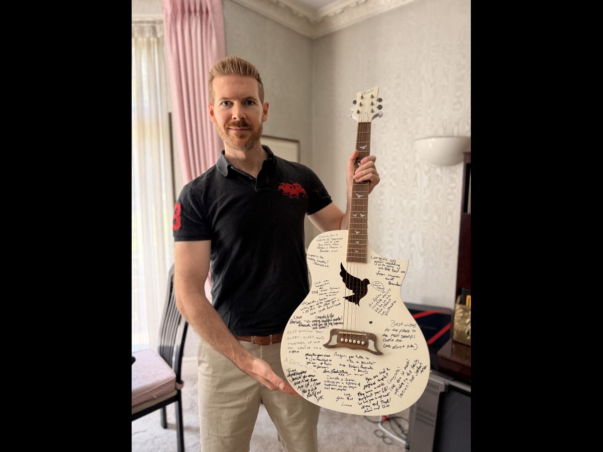 Lindo White Dove Electro Acoustic Guitar