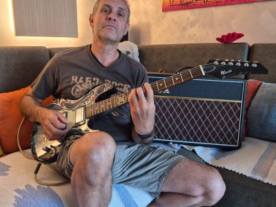 Lindo Sahara Electric Guitar