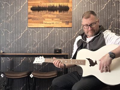 Lindo White Dove Electro Acoustic Guitar
